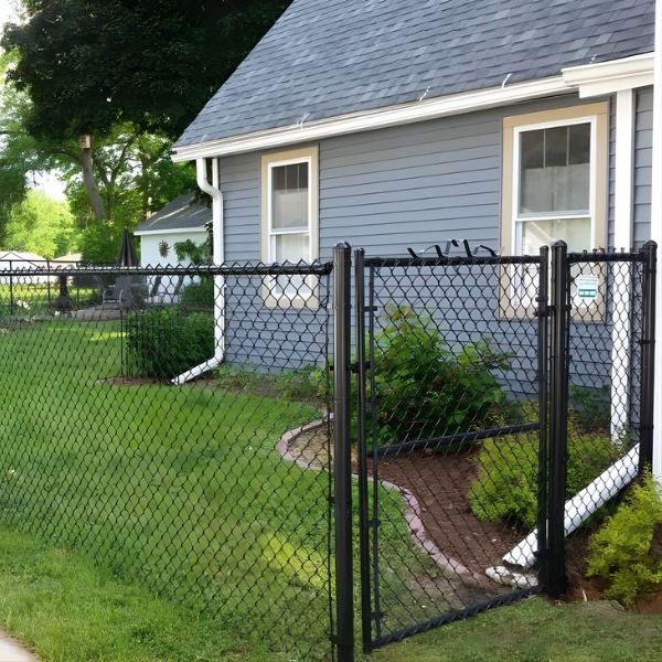 What Is the Maximum Height of a Backyard Fence? 2 Home chainlink fence.